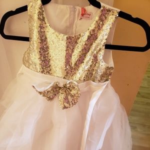 Childs Dress